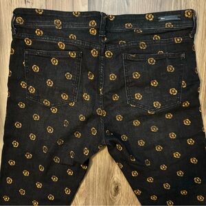 Pilcro Black Denim Metallic Copper Flowers Embroidered Zip Slim Straight 32
